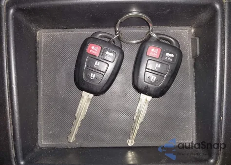 2016 Toyota Camry Le z USA, uszkodzony, nr VIN 4T4BF1FK8GR542246